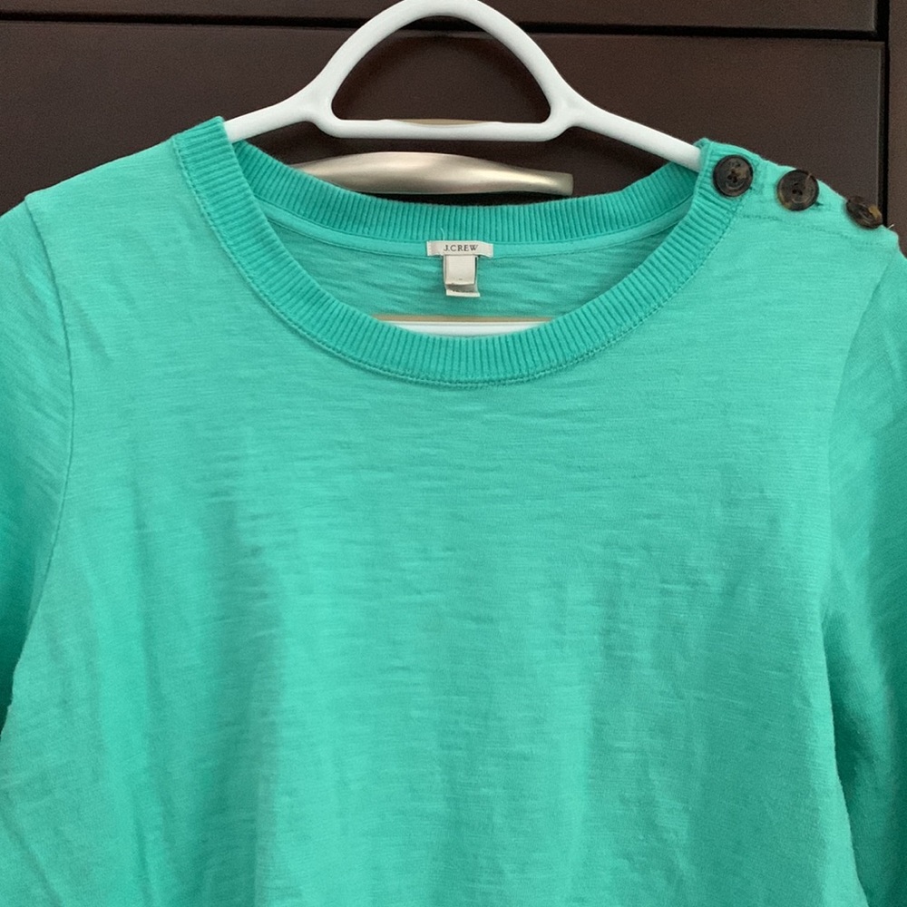 J.Crew tortoise shell button shoulder top - Picture 3 of 9